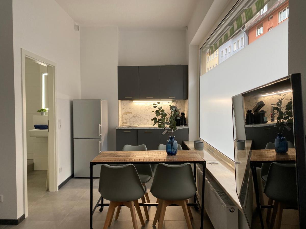 2-Zimmer-Appartment In Top-City-Lage Mit Parken Und Klimaanlage Nuremberg Bagian luar foto